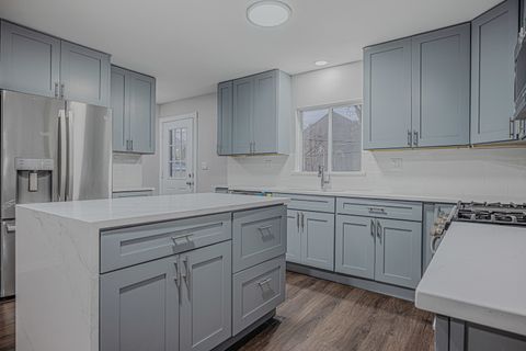 Tiny photo for 9N621 Flora Drive, Elgin, IL 60123 (MLS # 12520908)