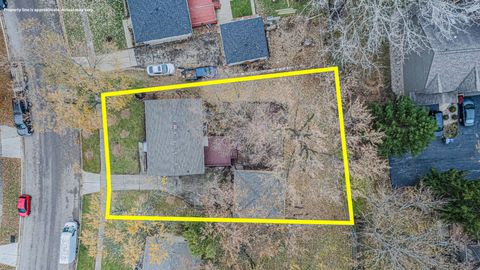 Tiny photo for 9N621 Flora Drive, Elgin, IL 60123 (MLS # 12520908)