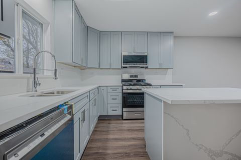 Tiny photo for 9N621 Flora Drive, Elgin, IL 60123 (MLS # 12520908)