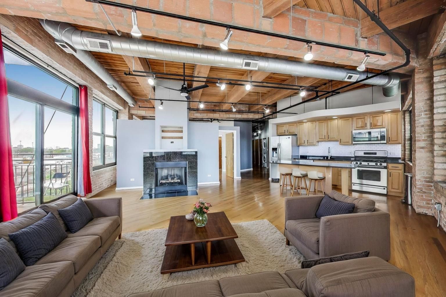 2310 S Canal Street 401