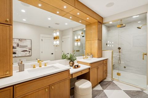 Tiny photo for 3719 N Magnolia Avenue, Chicago, IL 60613 (MLS # 12343450)