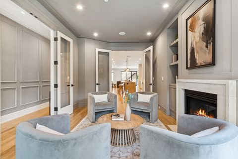 Tiny photo for 3719 N Magnolia Avenue, Chicago, IL 60613 (MLS # 12343450)