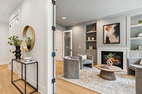 Tiny photo for 3719 N Magnolia Avenue, Chicago, IL 60613 (MLS # 12343450)