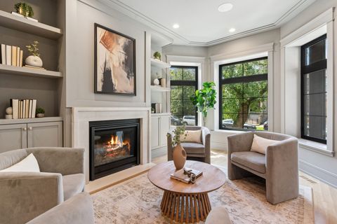 Tiny photo for 3719 N Magnolia Avenue, Chicago, IL 60613 (MLS # 12343450)