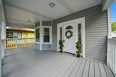 Tiny photo for 37 N LOCKWOOD Avenue, Chicago, IL 60644 (MLS # 12492789)