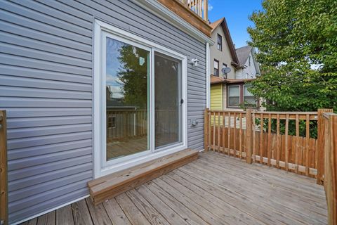 Tiny photo for 37 N LOCKWOOD Avenue, Chicago, IL 60644 (MLS # 12492789)