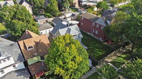 Tiny photo for 37 N LOCKWOOD Avenue, Chicago, IL 60644 (MLS # 12492789)