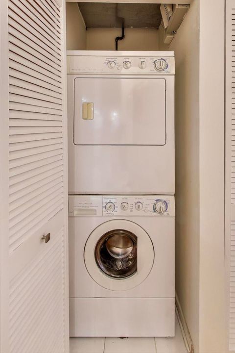 Tiny photo for 2310 S Canal Street #210, Chicago, IL 60616 (MLS # 12494772)