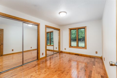 Tiny photo for 1522 E State Route 71, Ottawa, IL 61350 (MLS # 12478021)