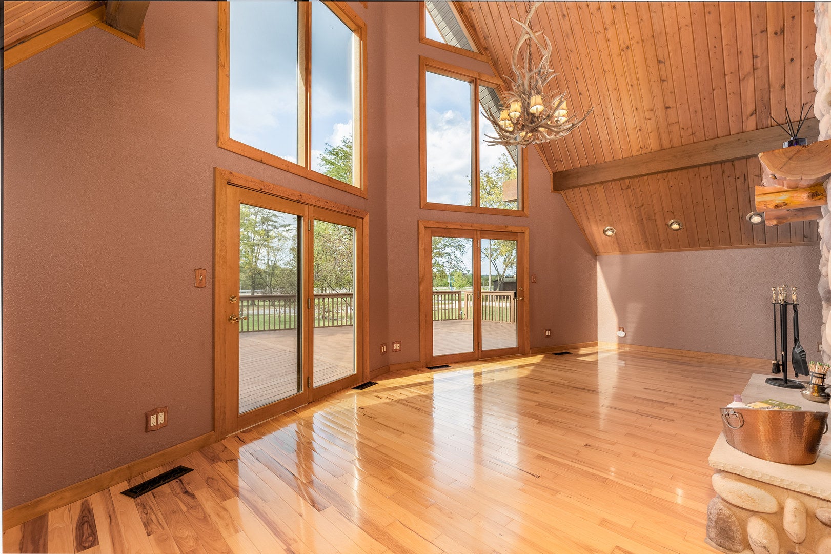 1522 E State Route 71
