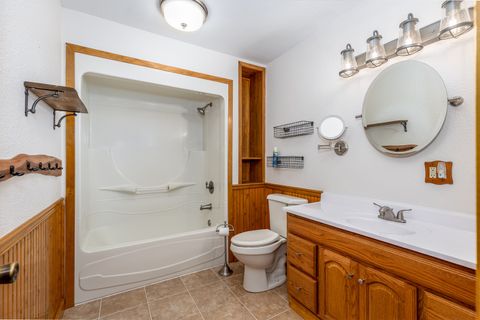 Tiny photo for 1522 E State Route 71, Ottawa, IL 61350 (MLS # 12478021)