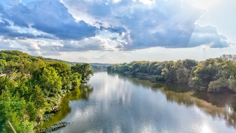 Tiny photo for 1522 E State Route 71, Ottawa, IL 61350 (MLS # 12478021)