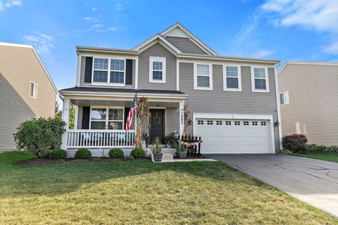 Photo of 1595 Prospect Circle, Pingree Grove, IL 60140 (MLS # 12487726)