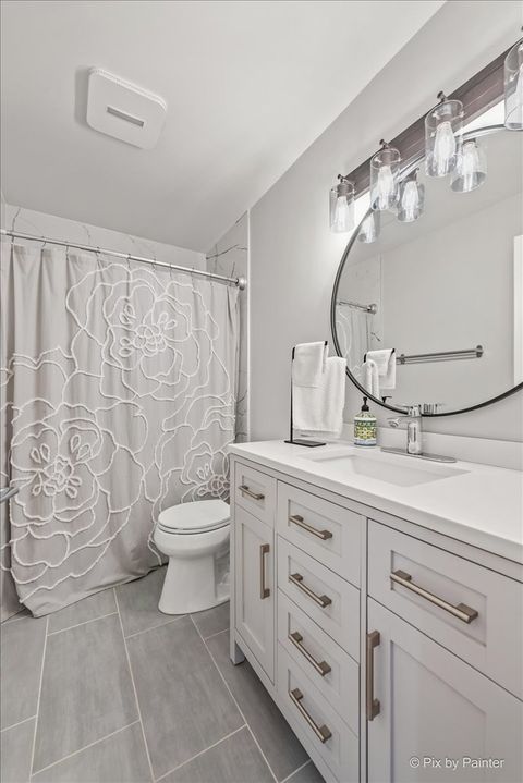 Tiny photo for 402 Meadow Ridge Lane, Prospect Heights, IL 60070 (MLS # 12629622)