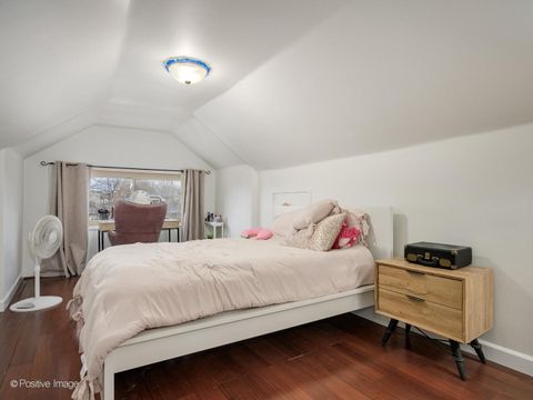 Tiny photo for 3742 Clinton Avenue, Berwyn, IL 60402 (MLS # 12579615)