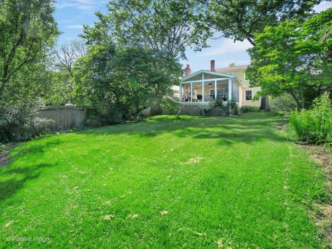 A home in Clarendon Hills