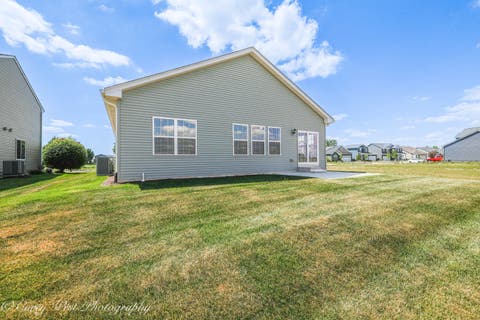 Tiny photo for 300 N Aspen Drive, Cortland, IL 60112 (MLS # 12723691)