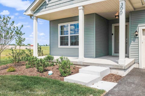 Tiny photo for 300 N Aspen Drive, Cortland, IL 60112 (MLS # 12723691)