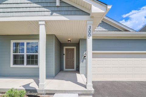 Tiny photo for 300 N Aspen Drive, Cortland, IL 60112 (MLS # 12723691)