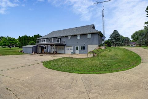 Tiny photo for 2205 Meadows Drive, Sterling, IL 61081 (MLS # 12695236)