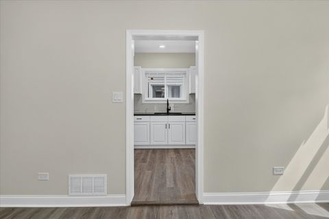Tiny photo for 543 N Leclaire Avenue, Chicago, IL 60644 (MLS # 12694715)
