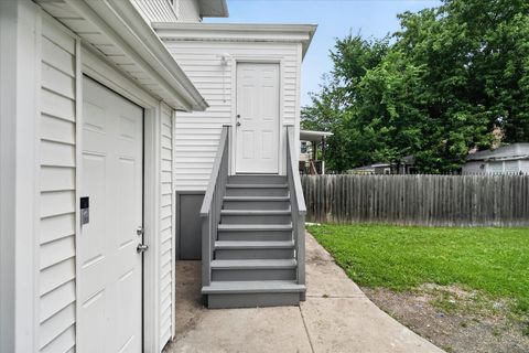 Tiny photo for 543 N Leclaire Avenue, Chicago, IL 60644 (MLS # 12694715)