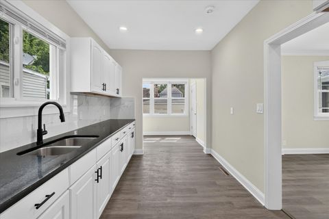 Tiny photo for 543 N Leclaire Avenue, Chicago, IL 60644 (MLS # 12694715)