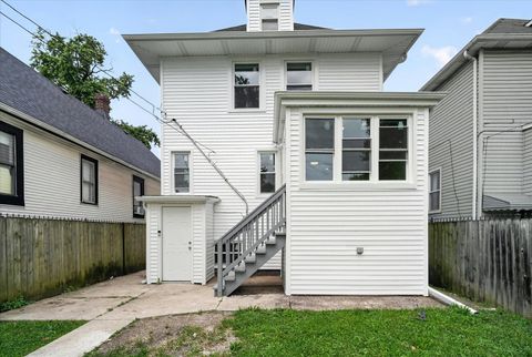 Tiny photo for 543 N Leclaire Avenue, Chicago, IL 60644 (MLS # 12694715)