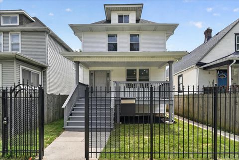 Tiny photo for 543 N Leclaire Avenue, Chicago, IL 60644 (MLS # 12694715)