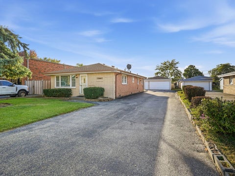 Tiny photo for 8440 S 77th Avenue, Bridgeview, IL 60455 (MLS # 12784429)