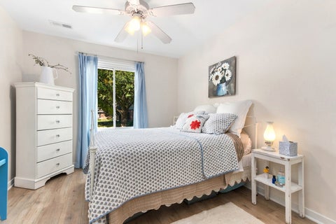 Tiny photo for 11231 Cottonwood Drive #B, Palos Hills, IL 60465 (MLS # 12785182)