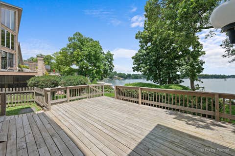 Tiny photo for 287 Holiday Drive, Lake Holiday, IL 60552 (MLS # 12672226)
