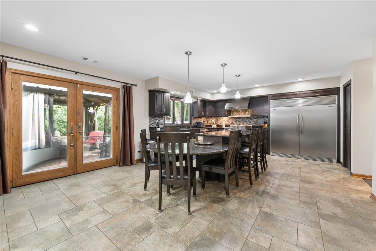 3318 Caroline Drive