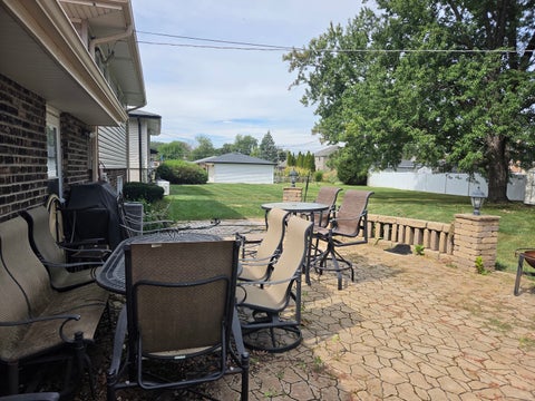 Tiny photo for 7842 W 101st Place, Palos Hills, IL 60465 (MLS # 12764731)