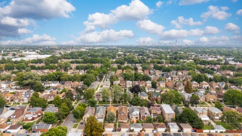 Tiny photo for 1748 N Rutherford Avenue, Chicago, IL 60707 (MLS # 12750178)