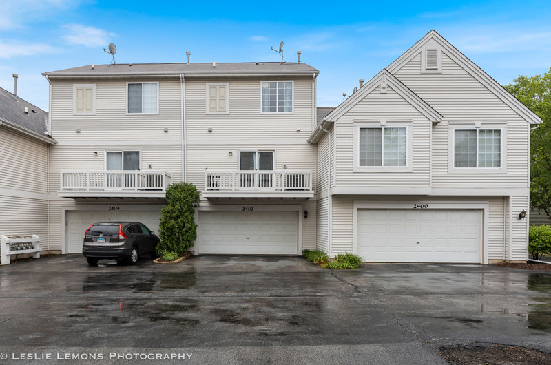 2402 Oakfield Court