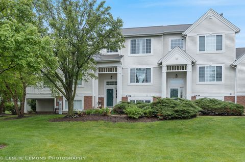 2402 Oakfield Court Aurora IL 60503