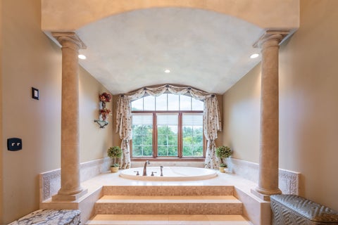 Tiny photo for 5 AUTUMN Trail, Barrington Hills, IL 60010 (MLS # 12755157)