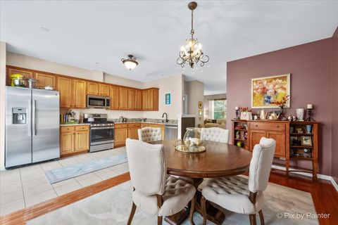 Tiny photo for 471 E Railroad Avenue, Bartlett, IL 60103 (MLS # 12687027)