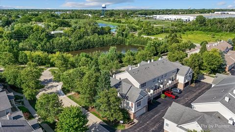 Tiny photo for 471 E Railroad Avenue, Bartlett, IL 60103 (MLS # 12687027)