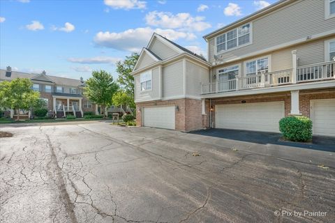 Tiny photo for 471 E Railroad Avenue, Bartlett, IL 60103 (MLS # 12687027)