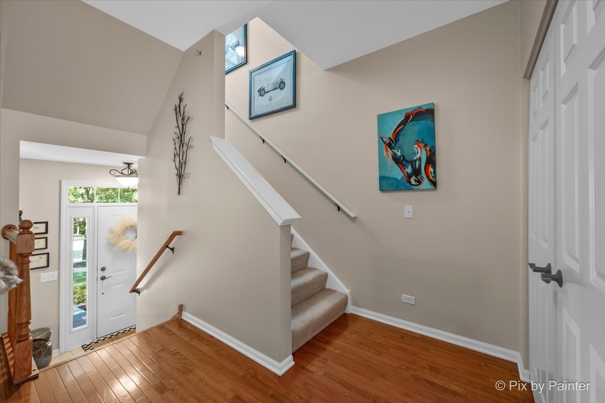 471 E Railroad Avenue