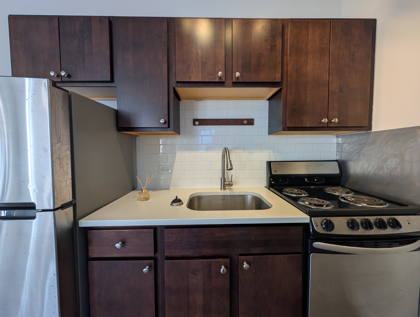 1627 N Humboldt Boulevard 4H