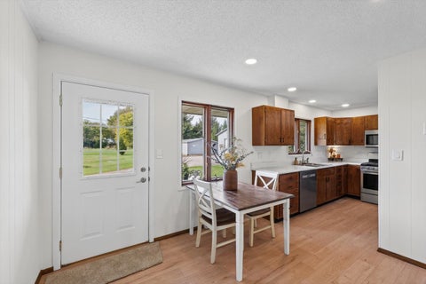 Tiny photo for 88 County Road 2000 N, Mahomet, IL 61853 (MLS # 12781866)