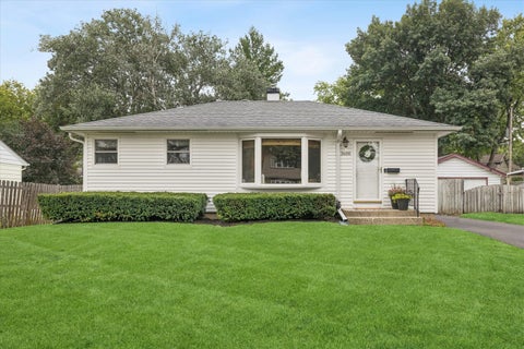 Photo of 3600 Pheasant Drive, Rolling Meadows, IL 60008 (MLS # 12737162)