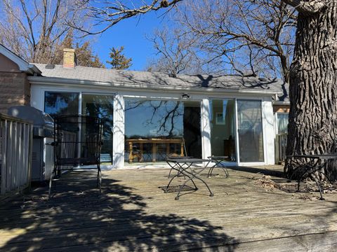 Tiny photo for 24301 Forest Drive N, Lake Zurich, IL 60047 (MLS # 12600327)