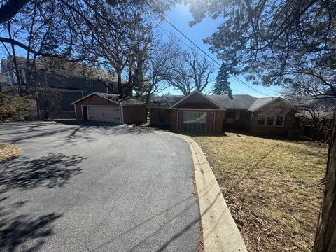 Tiny photo for 24301 Forest Drive N, Lake Zurich, IL 60047 (MLS # 12600327)