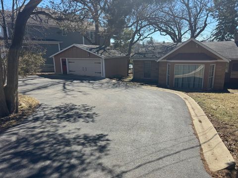 Tiny photo for 24301 Forest Drive N, Lake Zurich, IL 60047 (MLS # 12600327)