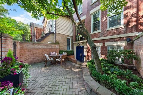 Tiny photo for 1918 N Bissell Street, Chicago, IL 60614 (MLS # 12546737)