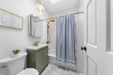 Tiny photo for 1918 N Bissell Street, Chicago, IL 60614 (MLS # 12546737)